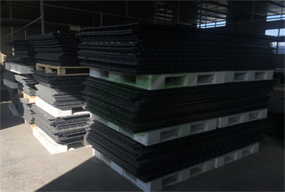 48″x96″ tan Ground construction mats